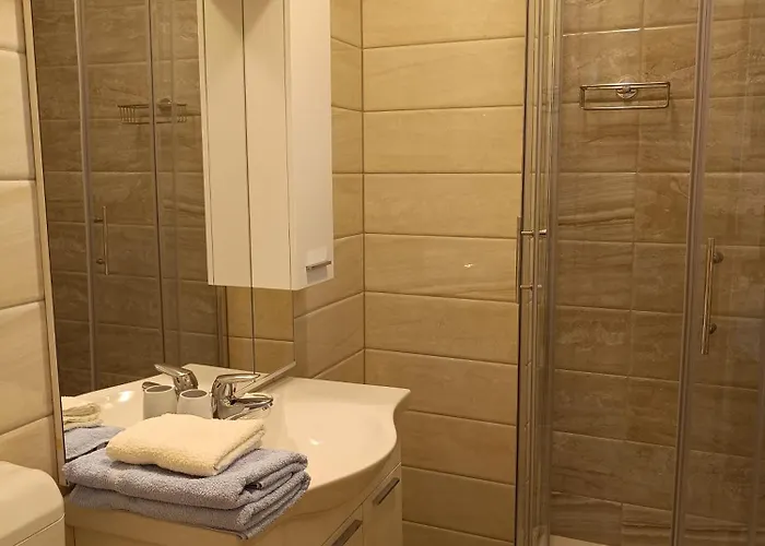 A2 Apartment Fani Kanun * Bol