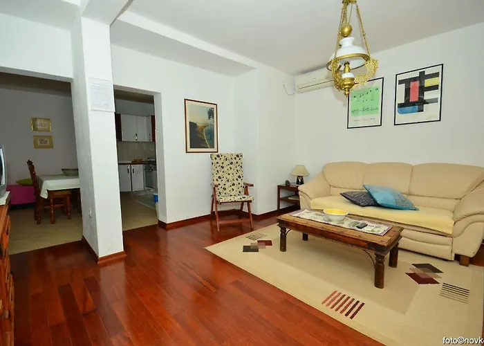 A2 Apartment Fani Kanun *