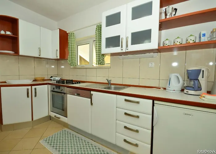 A2 Apartment Fani Kanun Appartamento Bol