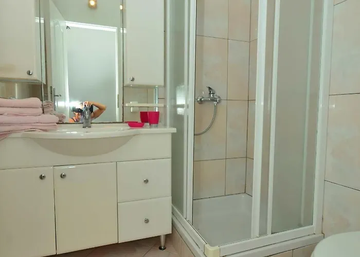 A2 Apartment Fani Kanun Appartamento Bol